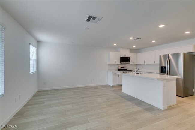 Building Photo - 945 Jigglypuff Pl