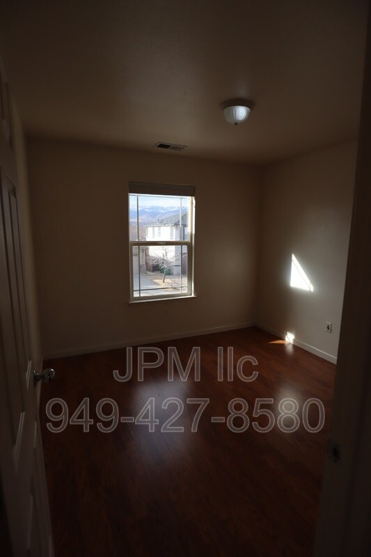 Building Photo - 2273 Big Trail Cir