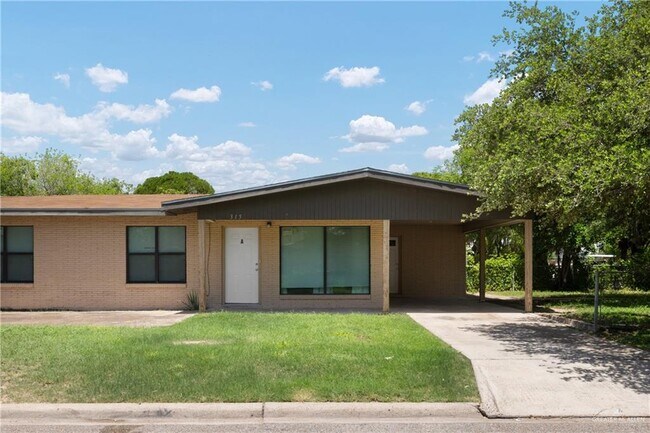Primary Photo - 315 N 13th Ave