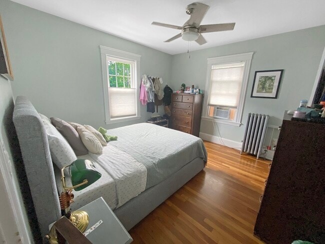 Building Photo - 159 Forest Hills St