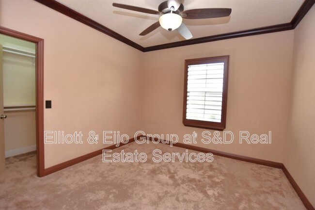 Building Photo - 2625 Red Fern Dr