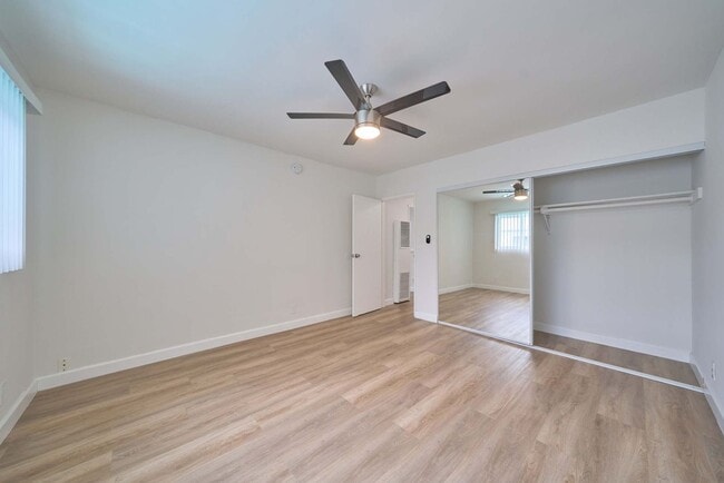 Building Photo - 6335 Whitsett Ave