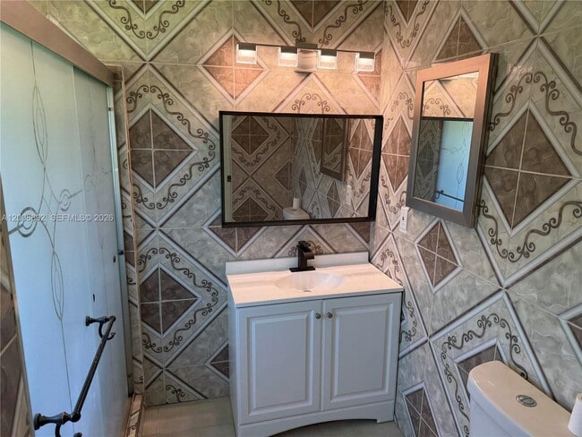 Building Photo - 10375 SW 152nd Terrace