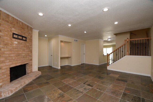 Building Photo - 2596 Bering Dr