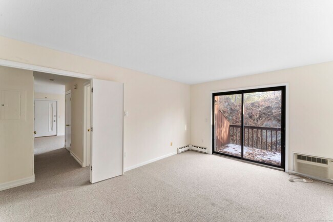 Building Photo - 1 Fairfield Ave