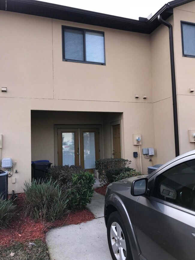 Building Photo - 480 Cabernet Pl