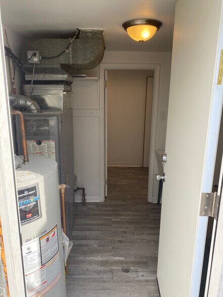 Building Photo - 10112 Verree Rd