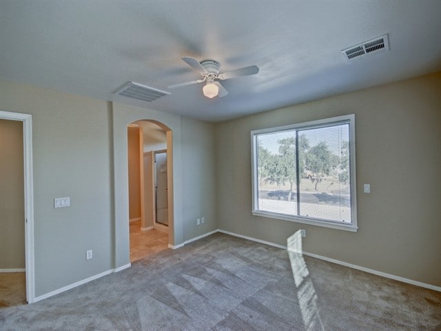 Building Photo - 2919 S 71st Dr