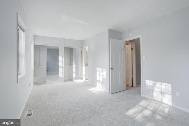 Building Photo - 5312 Anchor Ct