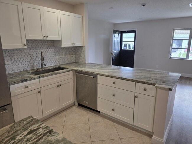 Building Photo - 14243 El Clavel Way