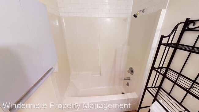 Building Photo - 2 br, 1 bath House - 1269 Melrose Street