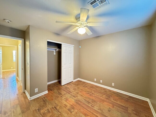 Building Photo - Nice home in Mohave Vista Estates