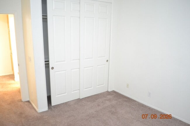 Building Photo - 2BED/2BA SOUTHWEST HOME - 1 STORY IN GATED COMMUNITY WITH POOL AREA AND SPA
