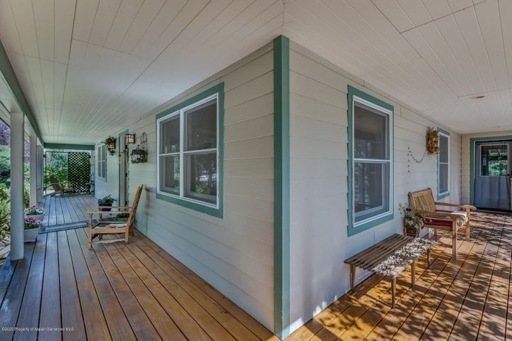 Building Photo - 1359 Wald Dr