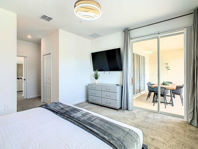 Building Photo - 8853 Cabot Cliffs Dr