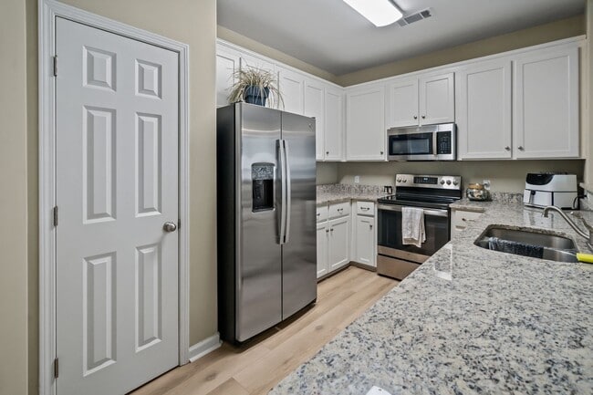Building Photo - Comfort Meets Space in This Beautiful Chapel Park 4-Bedroom Home