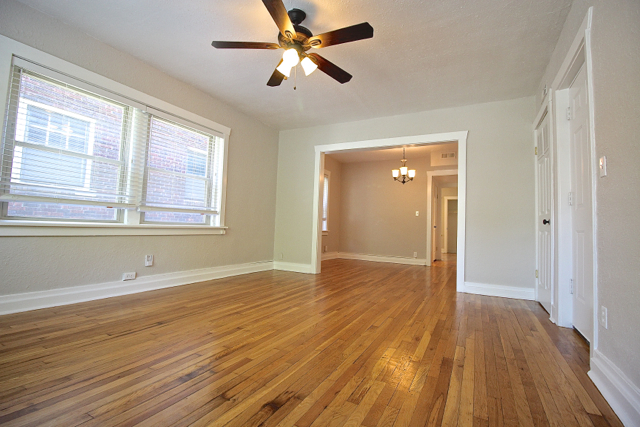 Interior Photo - The Hawkins - 815-817 E 42nd