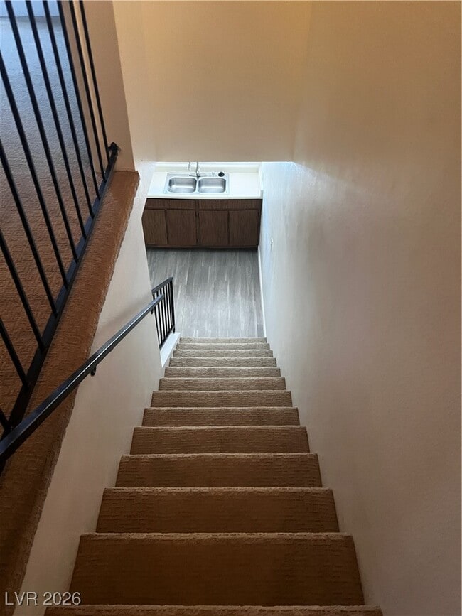 Building Photo - 1303 Darlene Way