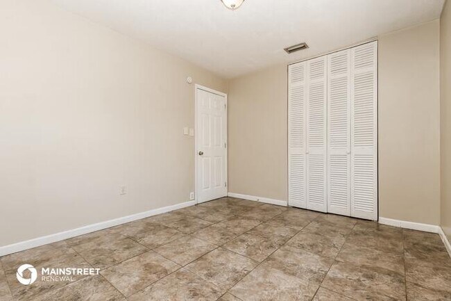 Building Photo - 7310 Star Dust Dr