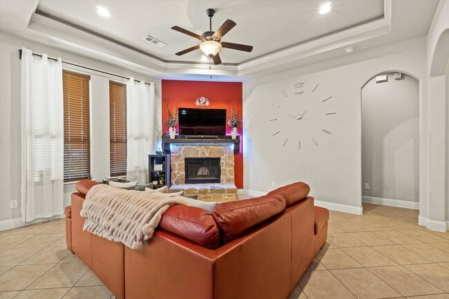 Building Photo - 1525 Avenue A