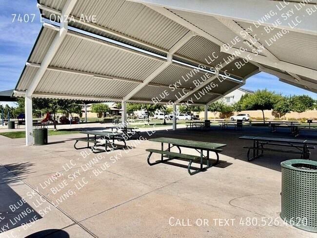 Building Photo - 7407 E Onza Ave