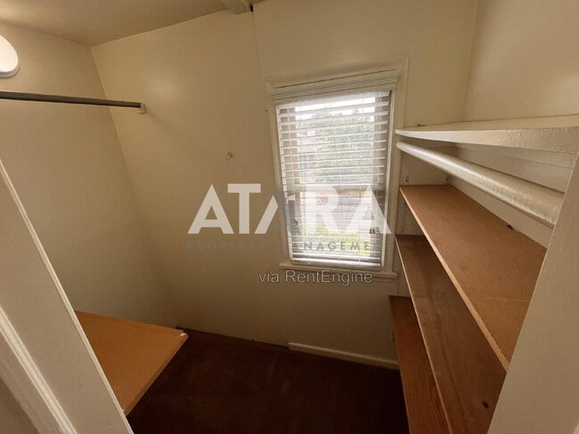 Building Photo - 1335 Thornton Ave