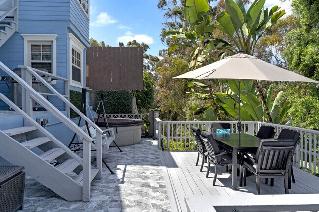 Building Photo - 1072 Johnson Ave