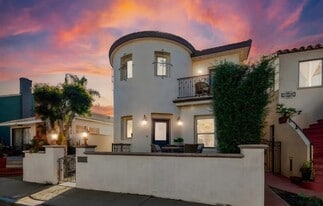 Building Photo - 5748 Campo Walk