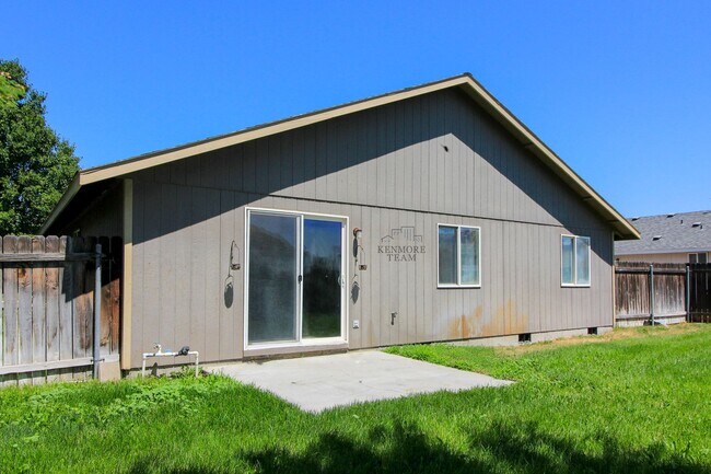 Building Photo - 7704 Wrigley Dr