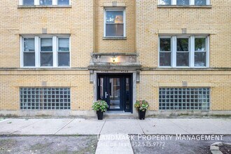 Building Photo - 4546 N Albany Ave