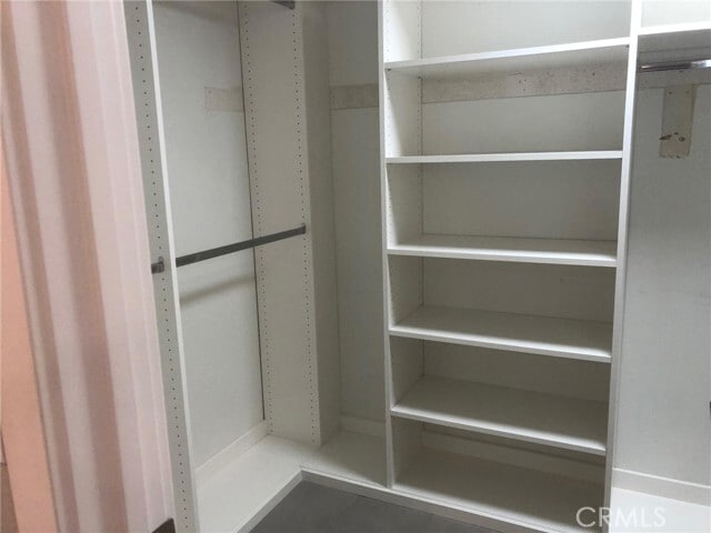 Building Photo - 28303 Ridgehaven Ct