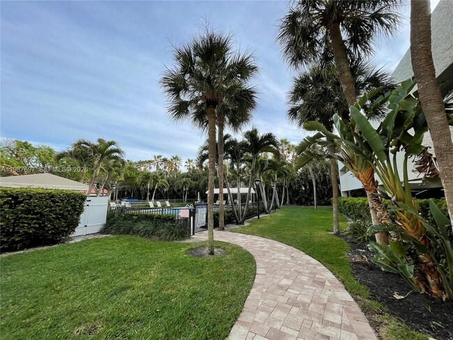 Building Photo - 3912 S Ocean Blvd