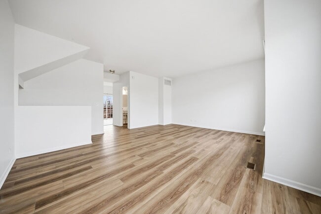 Building Photo - 2249 Hudson Cir