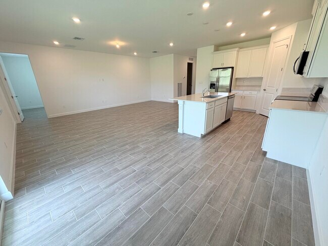Building Photo - 2955 Spanish Cedar Pl
