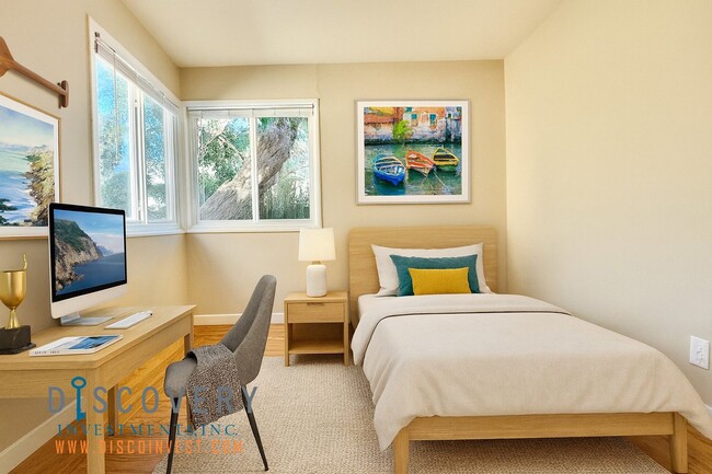 Building Photo - 3+ Bedroom Modern El Cerrito Hills Home