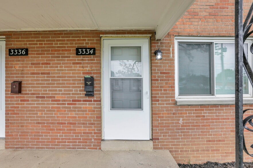 Building Photo - 3340 Sullivant Ave