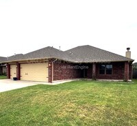 Building Photo - 8020 Kaden Rd