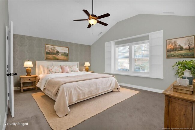 Building Photo - 110 Pinecrest Dr