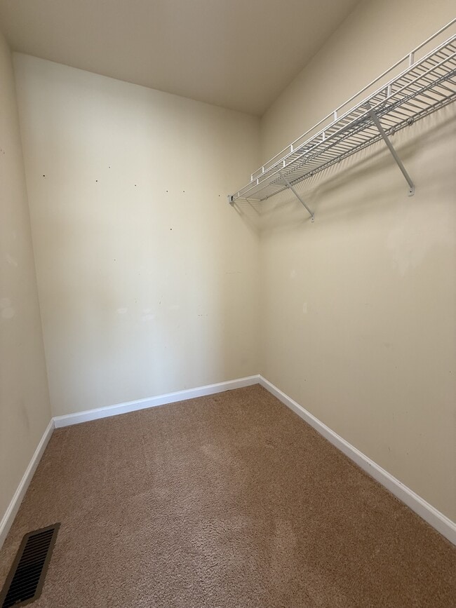 Building Photo - 505 Sweet Laurel Ln