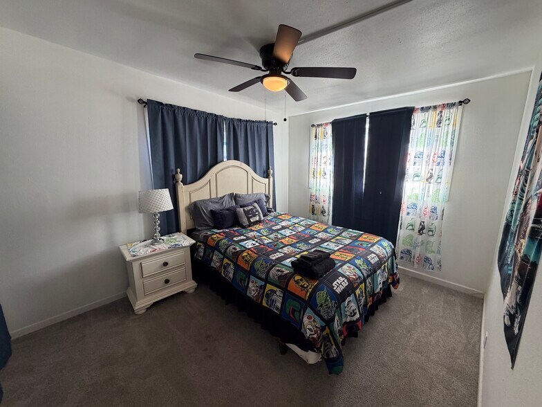 Building Photo - 2837 65th St