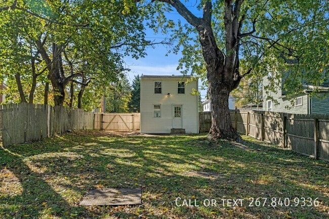 Building Photo - 16 Berkley Rd