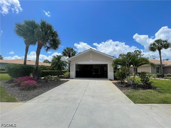 Building Photo - 10630 Camarelle Cir