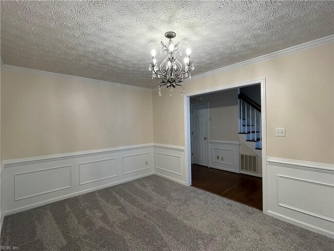 Building Photo - 403 Coach Hovis Dr