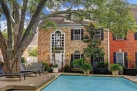 Building Photo - 2125 Bering Dr