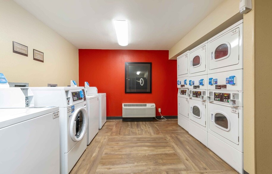 Building Photo - Furnished Studio-Washington, D.C. - Springfield