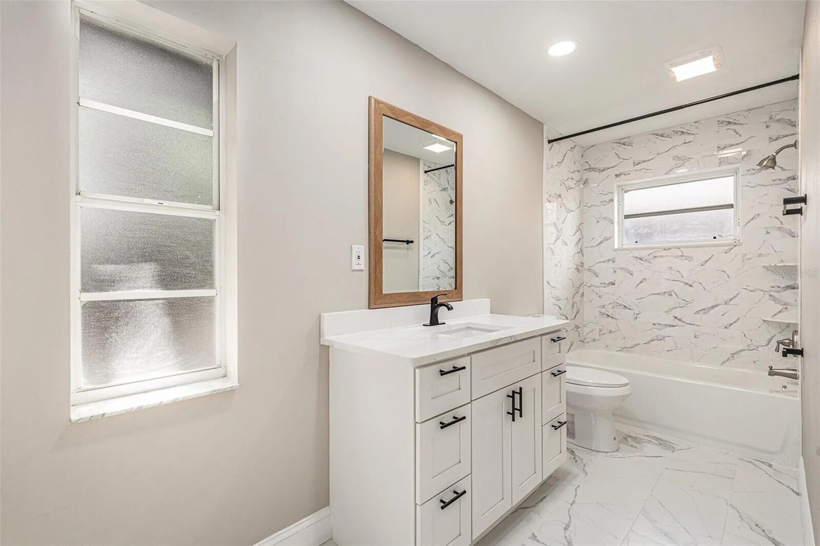 Building Photo - 5092 Abagail Dr