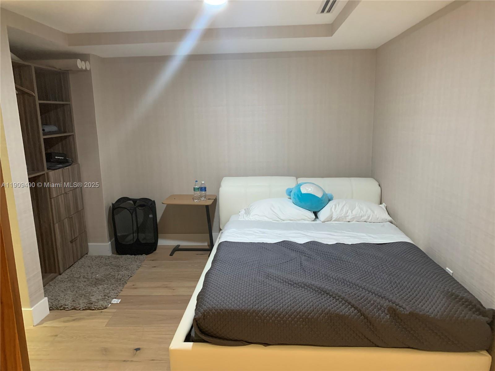 Building Photo - 9401 Collins Ave