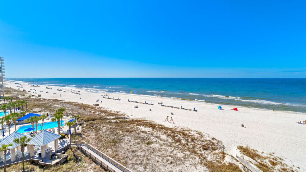 Building Photo - 7205 Thomas Dr