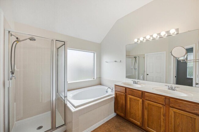 Building Photo - 7034 Cornflower Ln