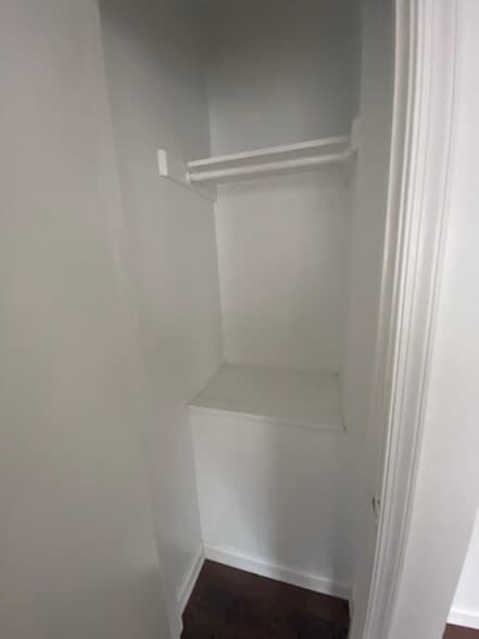 Building Photo - 657 Pegram St